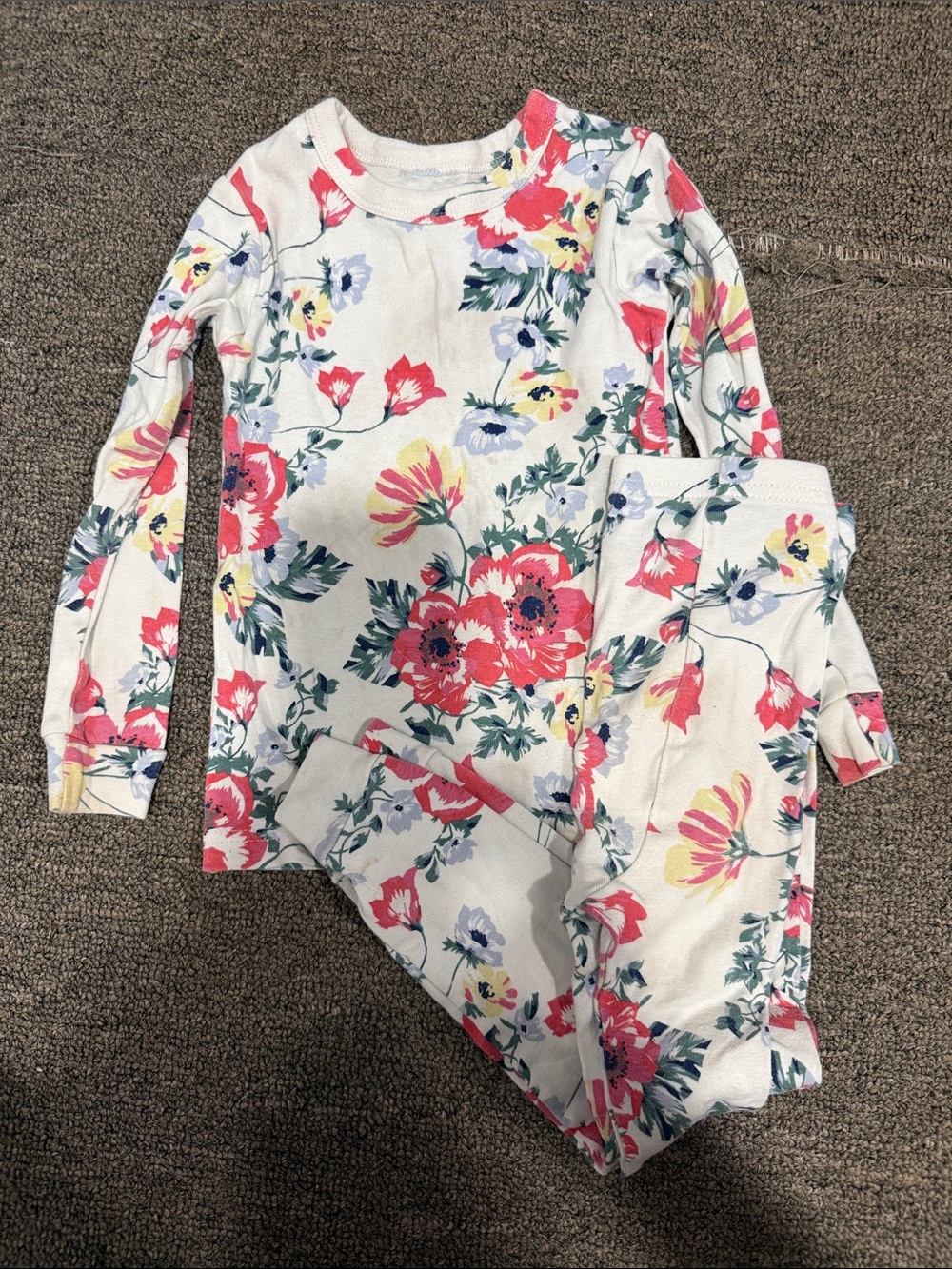 GAP Girls Cream Floral Long Sleeve Pajama Set with Pink and Yellow Blooms